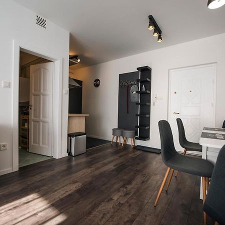 Anavrin Apartman Free Parking Apartment Beci Exterior foto