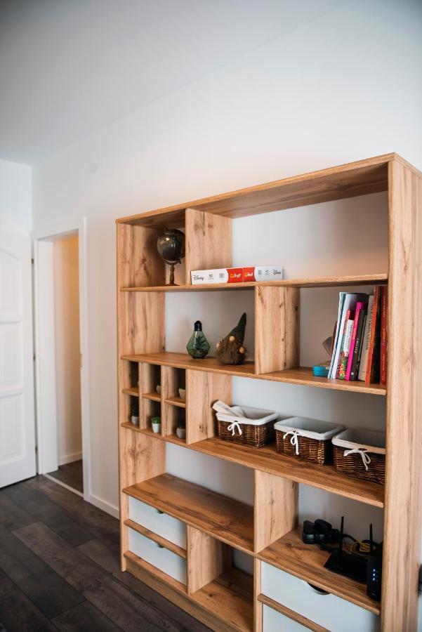 Anavrin Apartman Free Parking Apartment Beci Exterior foto