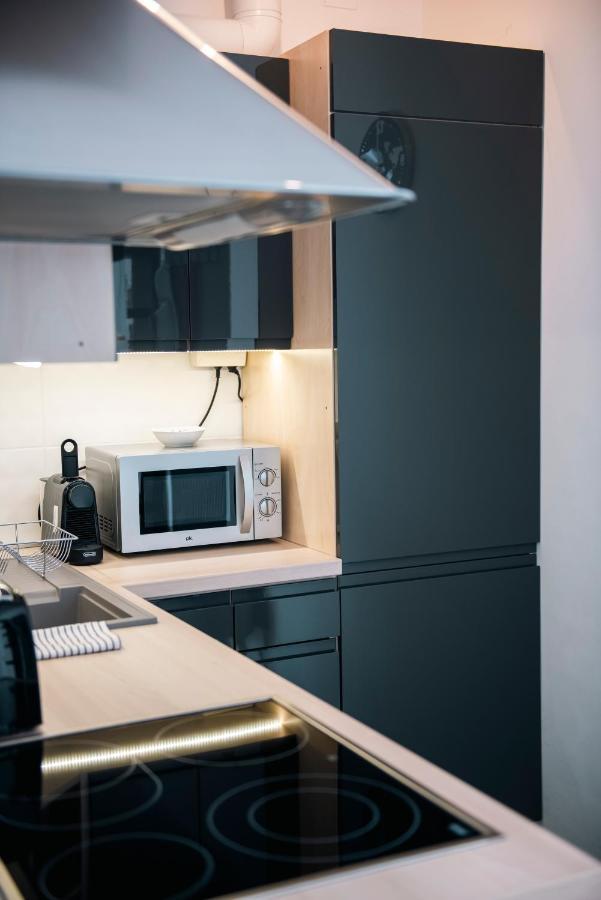 Anavrin Apartman Free Parking Apartment Beci Exterior foto