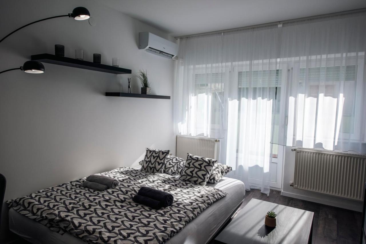 Anavrin Apartman Free Parking Apartment Beci Exterior foto