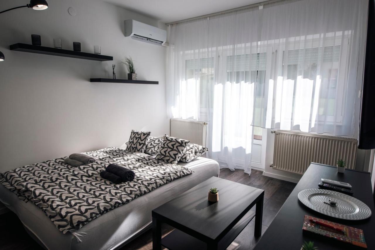 Anavrin Apartman Free Parking Apartment Beci Exterior foto
